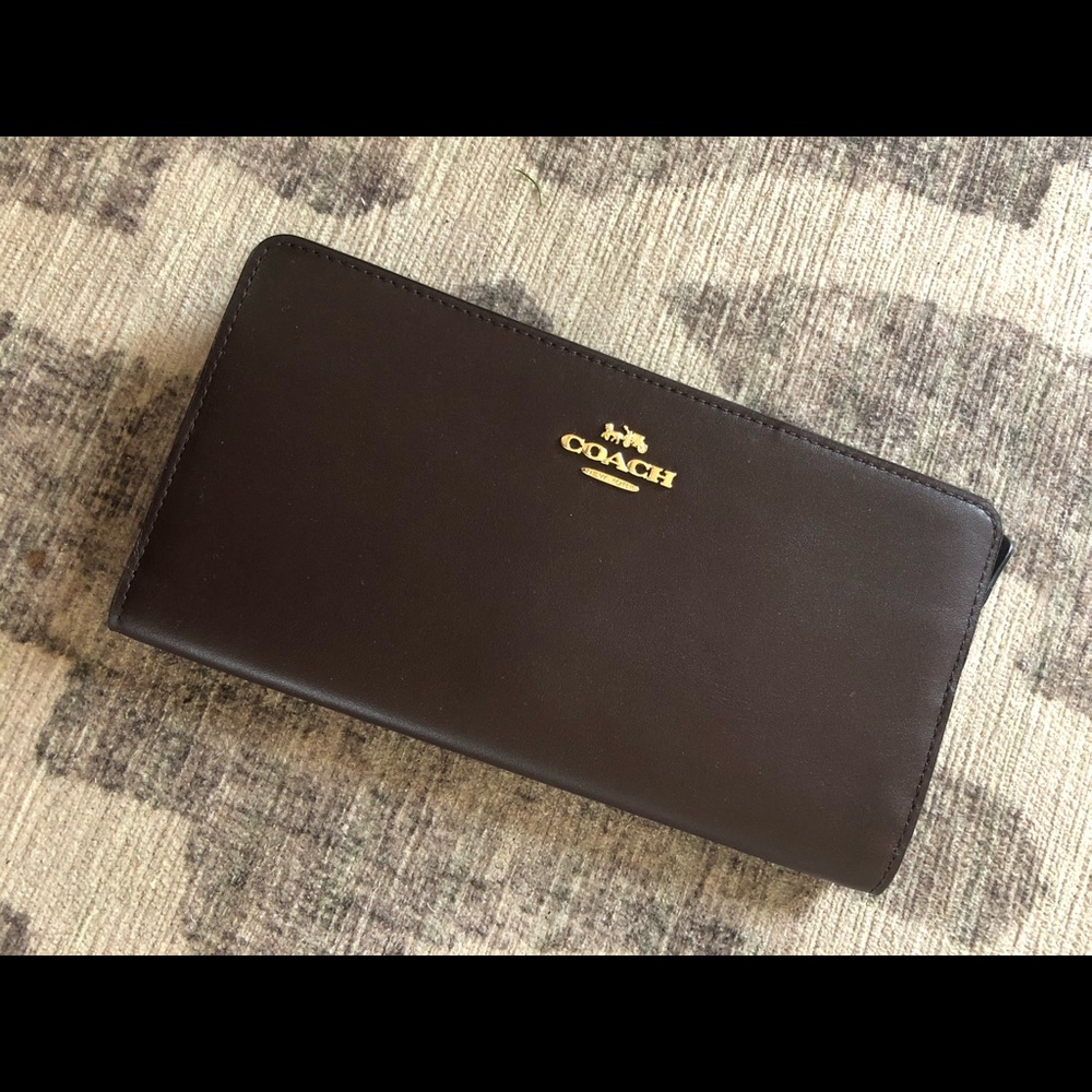 BRAND NEW Coach Wallet